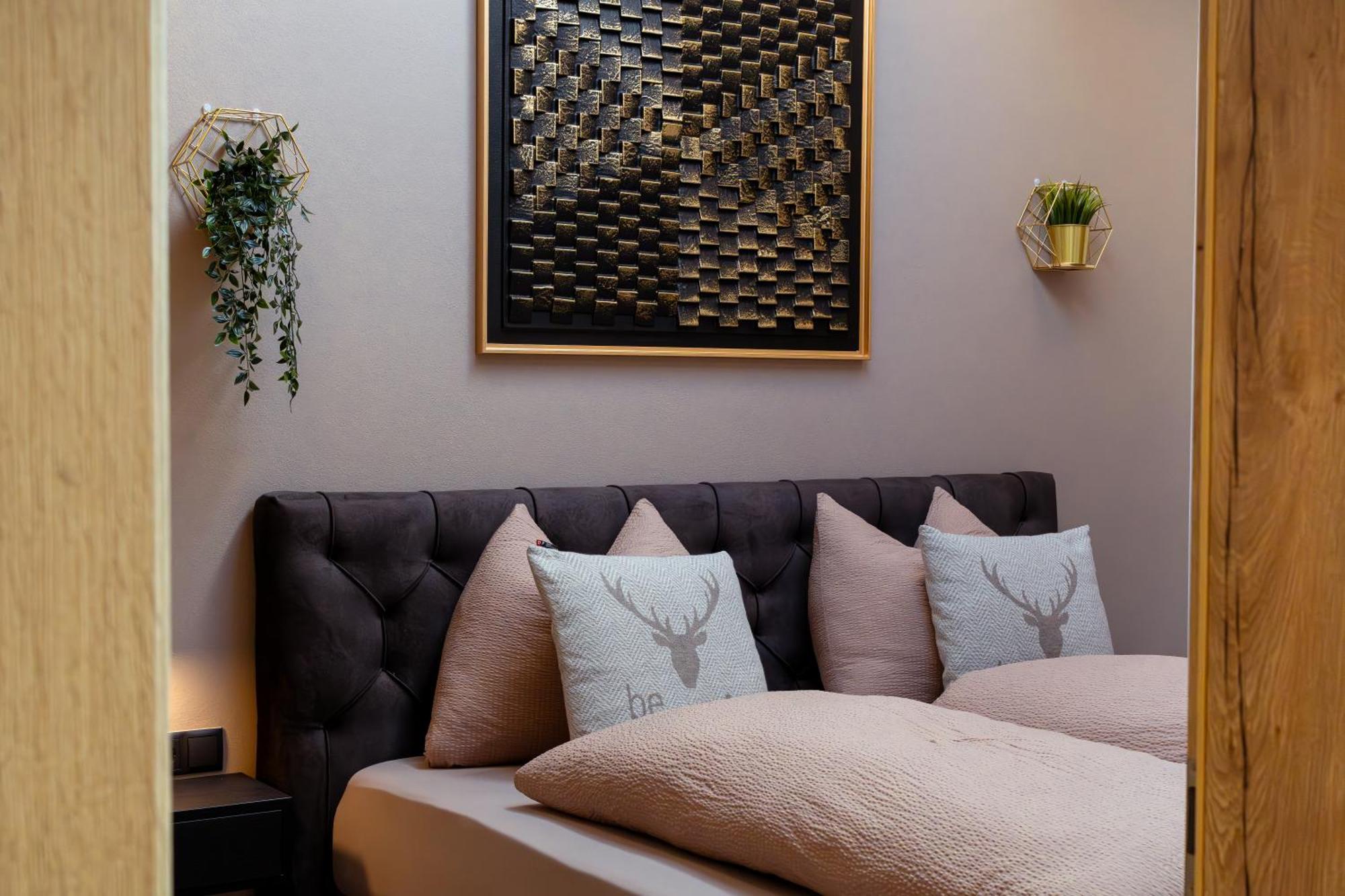 Posthof - Alpine Living Apartments Campo di Trens Bagian luar foto